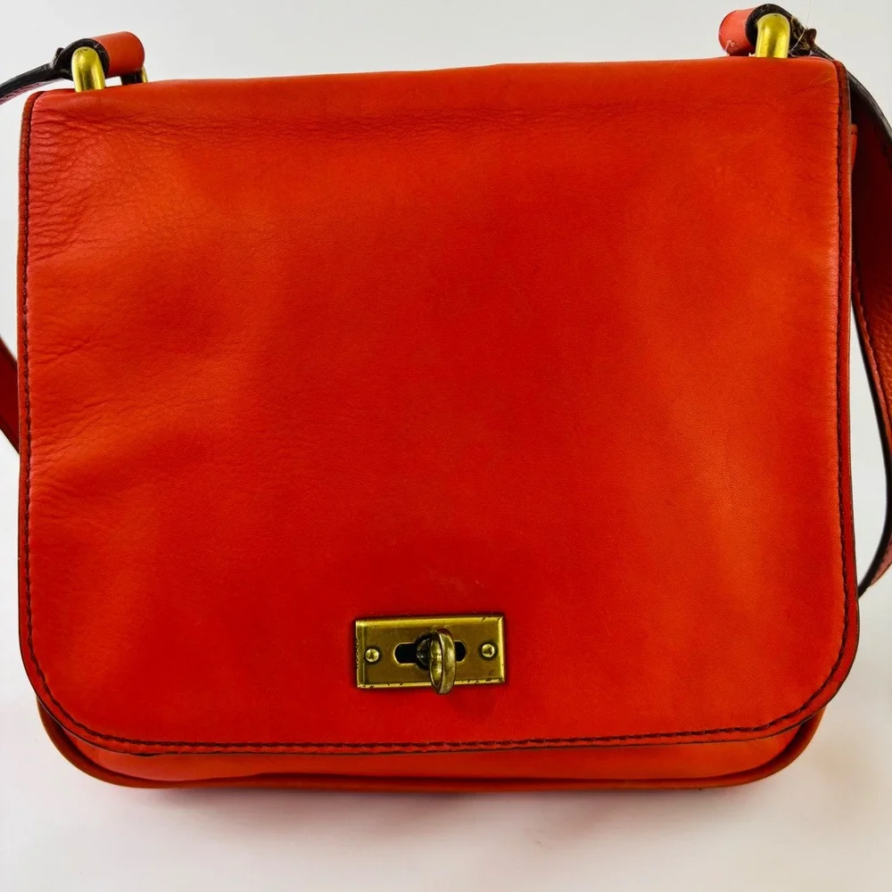 Fossil‎ Women's Memoir Small Flap Crossbody Bright Orange Leather Bag